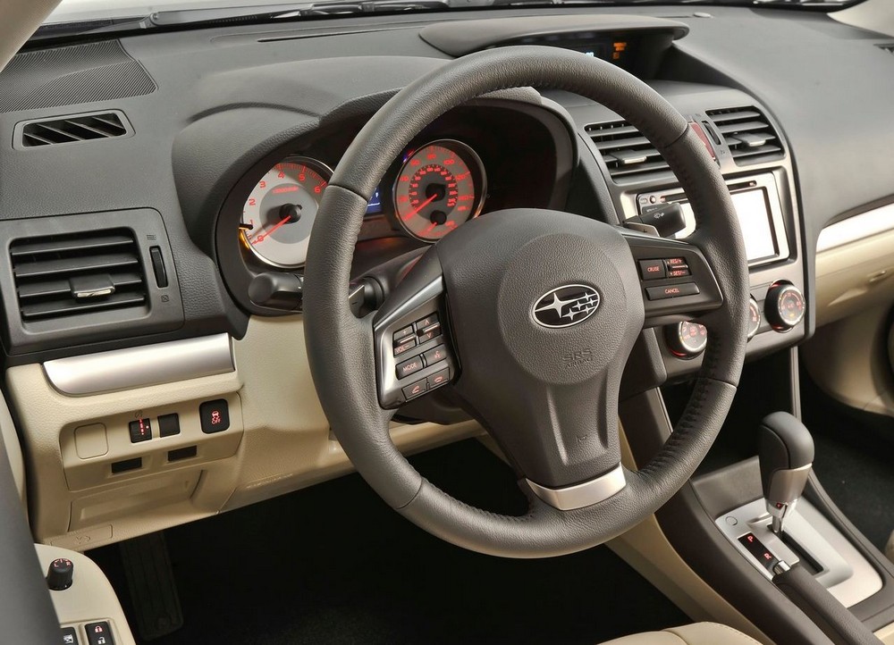 Subaru Impreza - interior, photo 1