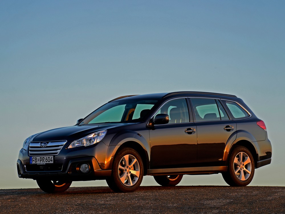 Subaru Outback 2013 — экстерьер, фото 1
